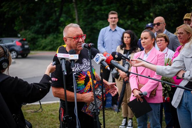 Jurek Owsiak przyjechał do Chorzowa. Oficjalnie otwarto rondo im. Fundacji WOŚP