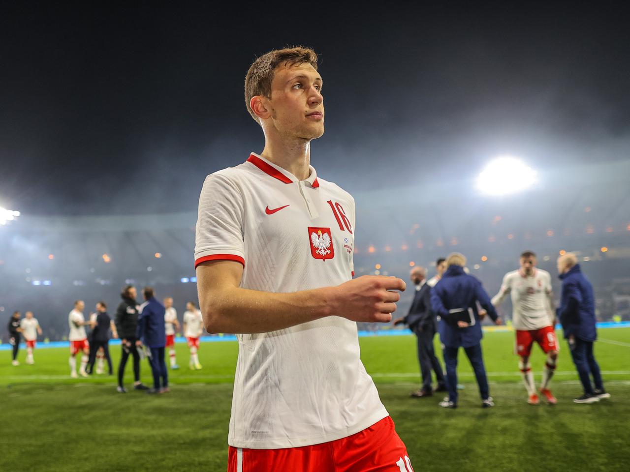 Fatalne zachowanie Krystiana Bielika przy golu Kyliana Mbappe. To wideo obnaża jego postawę! Tak nie można grać