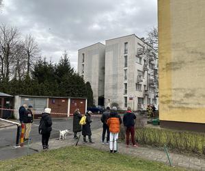 Na głowę dziecka wylał się wrzątek. Makabryczna awaria sieci wodociągowej na Woli. Jedna osoba ranna