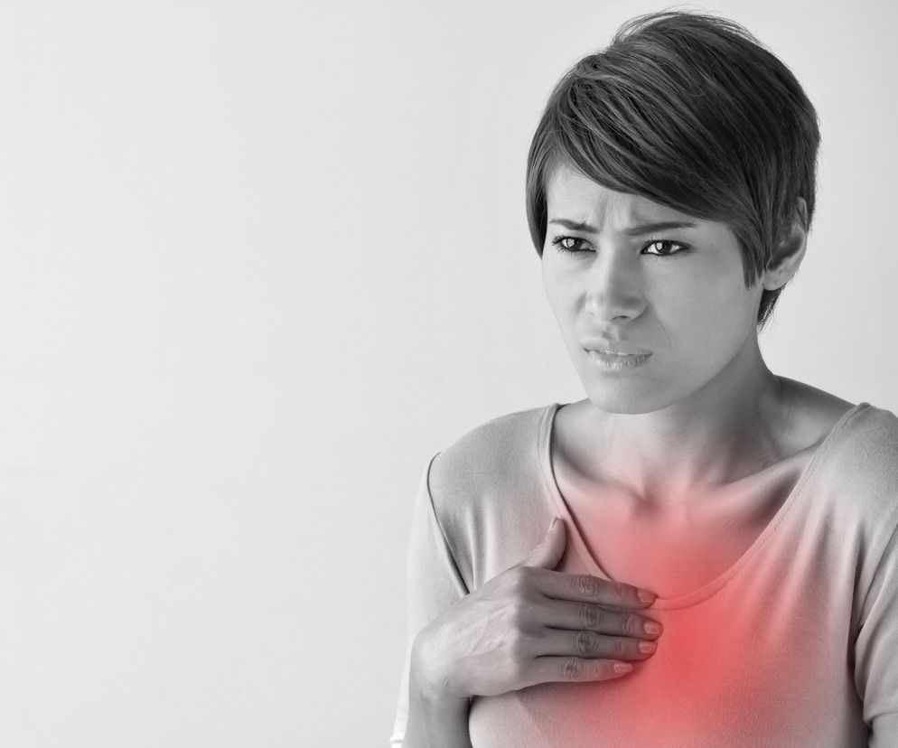 Zapalenie śródpiersia to ciężkie, często śmiertelne schorzenie toczące się w obrębie klatki piersiowej.