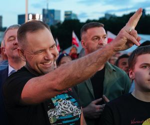 Wydało się, co Karol Nawrocki zrobił po koncercie 1 sierpnia! Kto by się spodziewał?