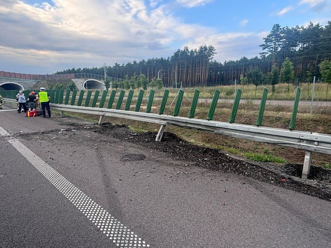 Wracali z wakacji. Groźny wypadek na S5 koło Leszna