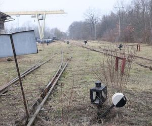 Zamiast dawnego szybu powstanie nowoczesna baza techniczna. Koleje Śląskie zawarły porozumienie z PGG 