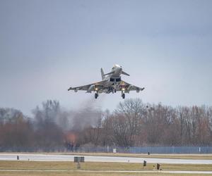 Włoskie myśliwce Eurofighter na Litwie 