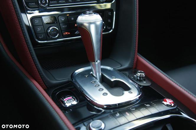 Kuba Wojewódzki, Bentley Continental GT Speed