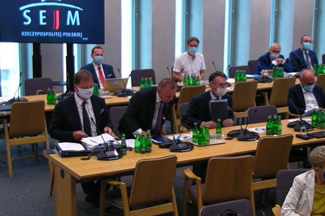 Marian Banaś wstał i wyszedł z sali w czasie posiedzenia komisji