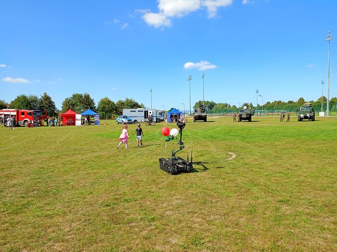 Piknik Wojskowy 18. Dywizji został zorganizowany na terenie zielonym przy aquaparku i stadionie miejskim w Siedlcach