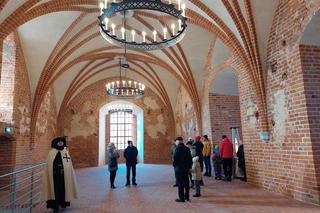 Byliśmy w zamku na wyspie po remoncie. Drugiego takiego w dawnych Prusach nie było. Też możecie, ale trzeba się spieszyć. 