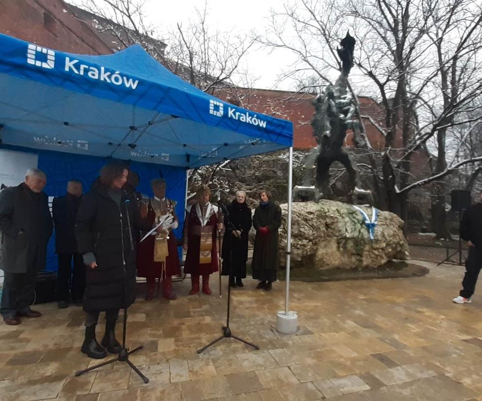 Odsłonięcie tabliczki twórcy rzeźby Smoka Wawelskiego