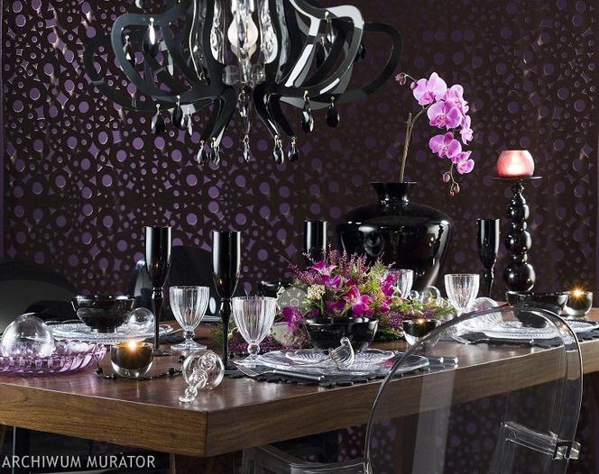Stół z nutką dekadencji i luksusu