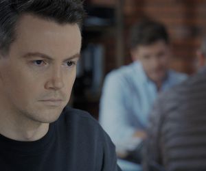 M jak miłość, odcinek 1856: Jakub Karski (Krzysztof Kwiatkowski), klient (Michał Żerucha), Marcin (Mikołaj Roznerski)