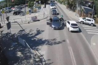 10-latek na hulajnodze