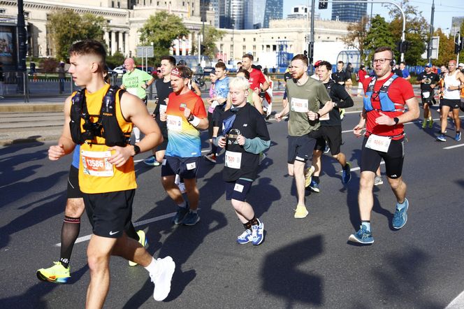 Uczestnicy 46. edycji Nationale-Nederlanden Maratonu Warszawskiego