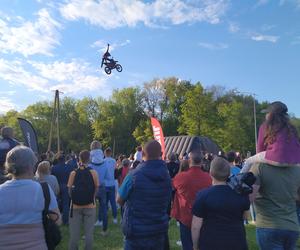 Koncerty i pokazy Freestyle Motocross w Siedlcach podczas MotoWiosny rozgrzały serca mieszkańców