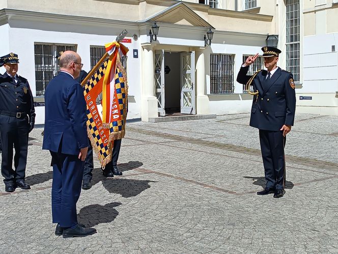 Ślubowanie nowego komendanta Straży Miejskiej w Grudziądzu