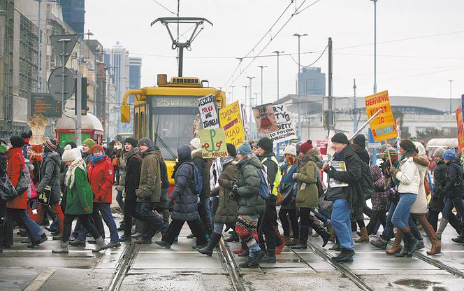 Feministki zablokowały centrum