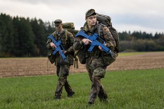 Czy Niemcy są gotowi bronić swojego kraju? Widać podział na zachód i wschód Niemiec 