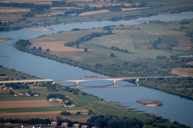 Siedem razy dłuższy od Titanica. Oto najdłuższy most w Polsce