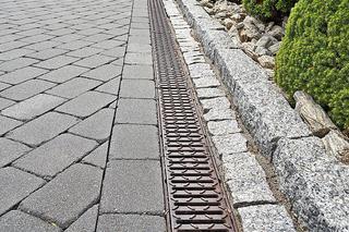 Udany remont. Wymiana nawierzchni z kostki