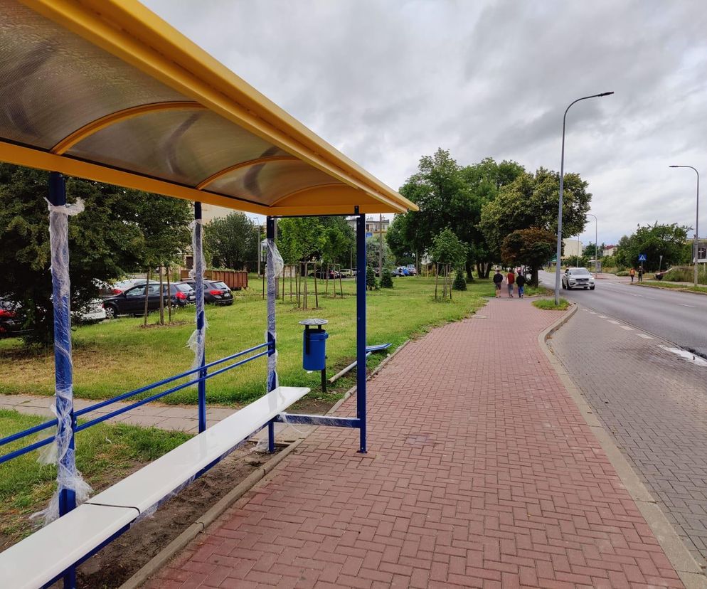 W Siedlcach powstanie łącznie 18 nowych wiat autobusowych