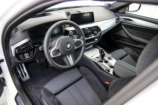 BMW 525d Touring + pakiet sportowy M