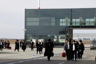 Chasydzi z całego świata przylatują na podkarpacie w rocznicę śmierci cadyka
