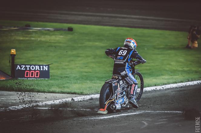 Bartosz Zmarzlik obronił tytuł mistrza świata na Motoarenie. Zdjęcia z toru i trybun