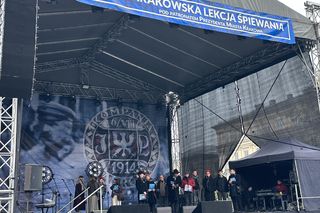 „Kadrówka 1914” – patriotyczna Krakowska Lekcja Śpiewania na Małym Rynku. Kiedy się odbędzie?