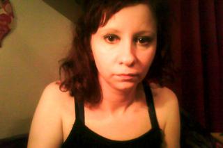 TAJEMNICZA DOLEGLIWOŚĆ UNIEMOŻLIWIA JEJ PRZEŁYKANIE.