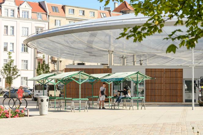 Rynek Łazarski 28