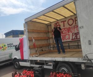 Protest producentów papryki w Radomiu