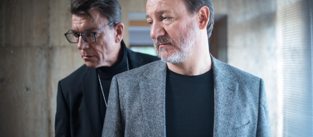 Odwróceni 2 sezon. Ojcowie i córki odc. 3. Blacha (Robert Więckiewicz), Skucha (Mirosław Zbrojewicz)