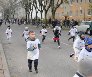 Mali i duzi pobiegli dla Polski! Druga edycja Ulicznych Biegów Niepodległości