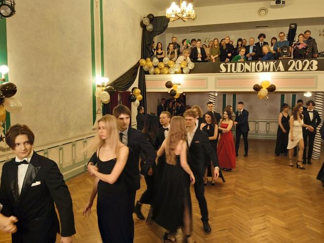 Studniówka 2023 w II LO w Poznaniu