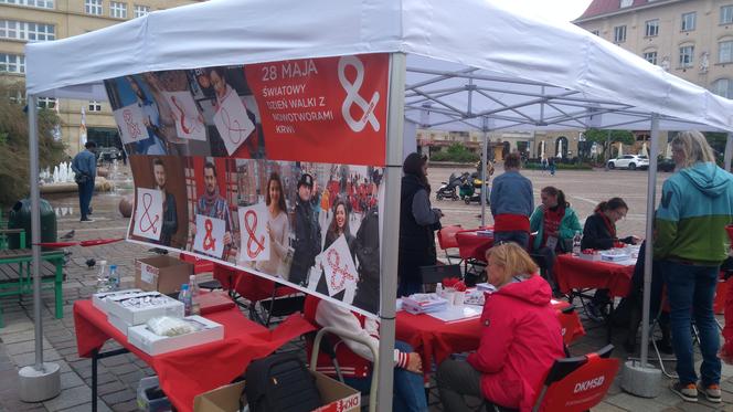 Zarejestruj się w bazie dawców szpiku. Akcja Fundacji DKMS