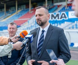 Przełomowa decyzja miasta. Olsztyn będzie miał nie trybunę, a zupełnie nowy stadion miejski