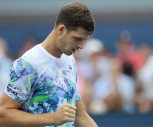 Hubert Hurkacz odpadł z US Open. Czy padł ofiarą zakaźnego wirusa? 