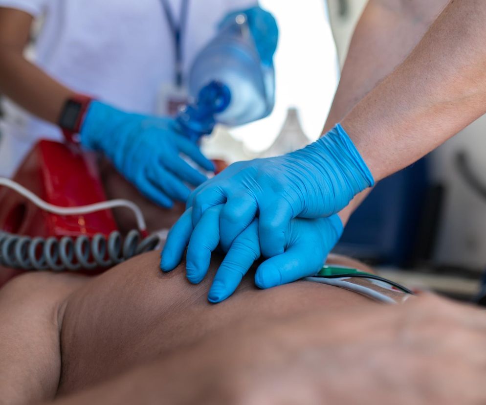 Co dzieje się w mózgu, gdy zatrzyma się serce? “Mocne, przejrzyste doświadczenia”