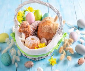 Koszyk wielkanocny. Jak ozdobić koszyczek wielkanocny – koszyk ze święconką?