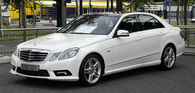 Marcin Krupa jeździ mercedesem