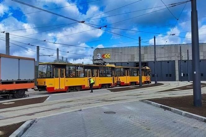 Pierwsze tramwaje na Annopolu