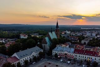 To najbogatsze miasta powiatowe w Małopolsce. Liderem popularny ośrodek turystyczny [GALERIA]