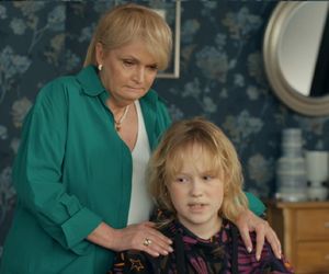 	Barwy szczęścia ostatni odcinek 3202 finał sezonu. Emilka (Jessica Frankiewicz), Małgorzata (Adrianna Biedrzyńska)