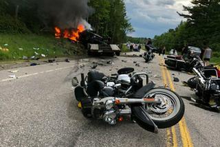 Pick-upem zabił 7 motocyklistów