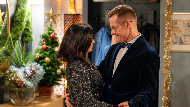 	M jak miłość odc. 1858. Kinga (Katarzyna Cichopek), Piotrek (Marcin Mroczek)