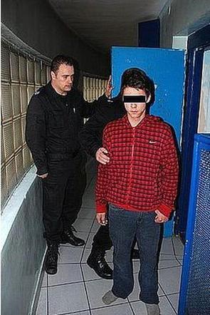 Policjant pobity przez bandytów 