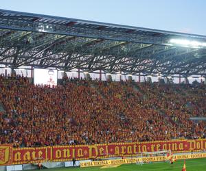 Jagiellonia-Poniewież. Liga Mistrzów i Eska Summer City na Stadionie Miejskim w Białymstoku