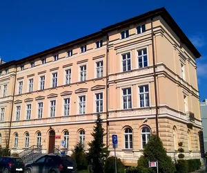 Toruń: Dopadli go na dachu Biblioteki Pedagogicznej!