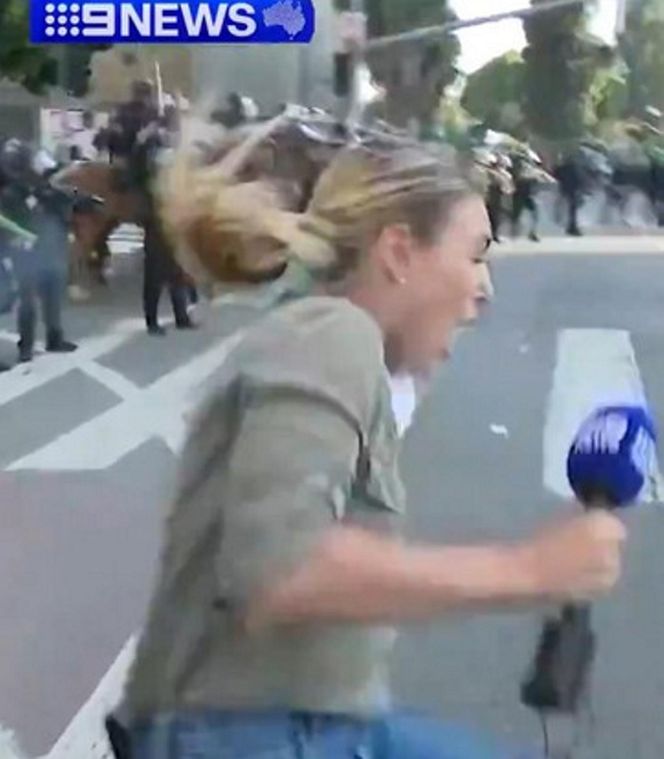 Dziennikarka postrzelona w czasie relacji na żywo! Tak Trump bawi się w wojnę w Los Angeles