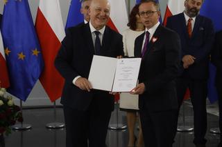 Nowi posłowie odebrali zaświadczenia o wyborze. Wśród nich 100 po raz pierwszy [MAMY ZDJĘCIA]